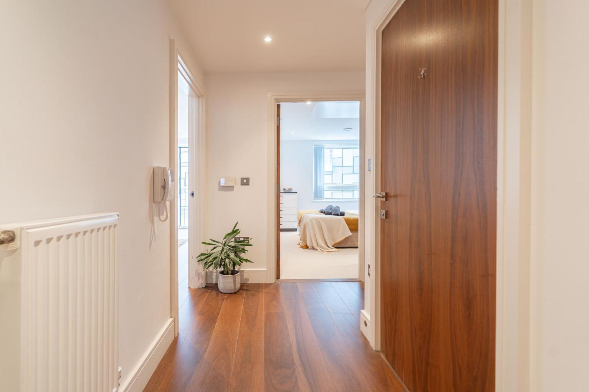 Stylish And Comfortable Canary Wharf Apartment Perfect For Long Stays Лондон Екстер'єр фото