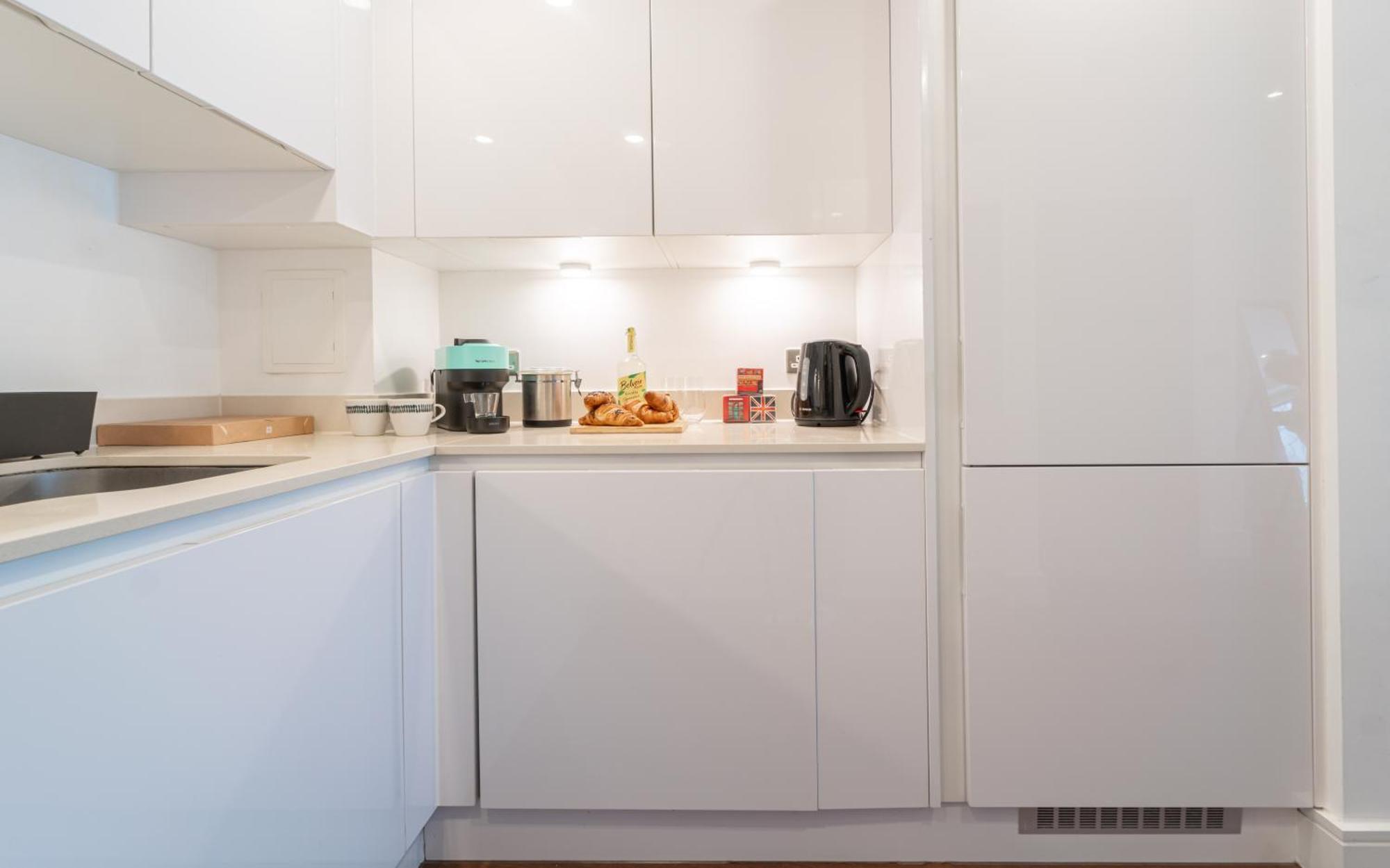 Stylish And Comfortable Canary Wharf Apartment Perfect For Long Stays Лондон Екстер'єр фото