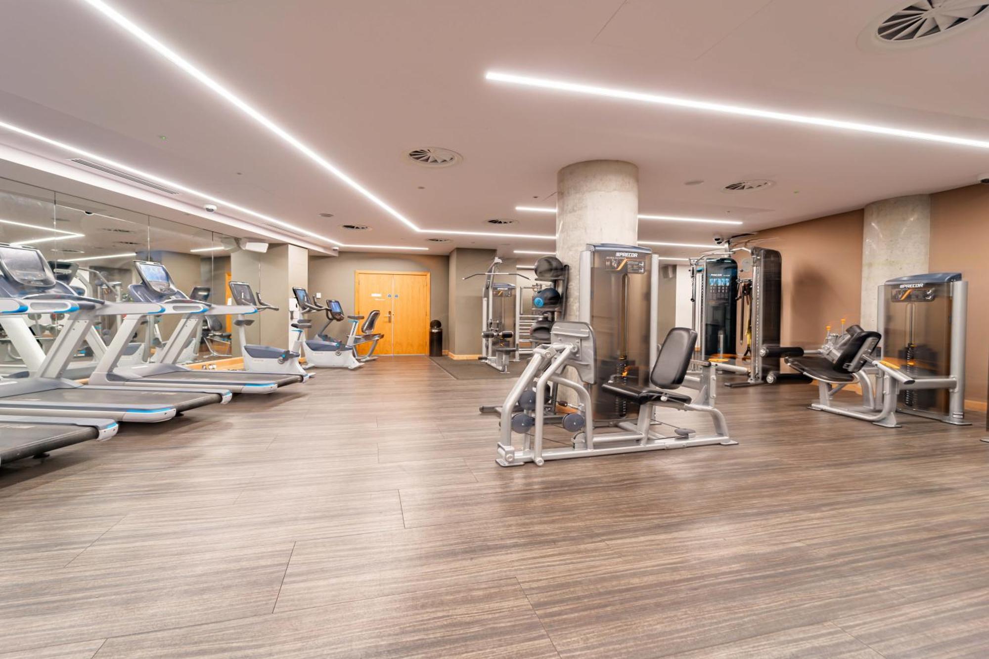 Stylish And Comfortable Canary Wharf Apartment Perfect For Long Stays Лондон Екстер'єр фото